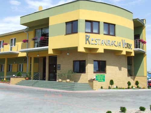 Hotel Restauracja I Pokoje Go?cinne Verde