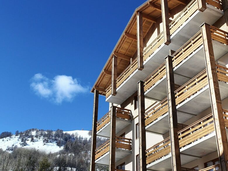 Apartment In The Active Pra Loup And Espace Lumi�re