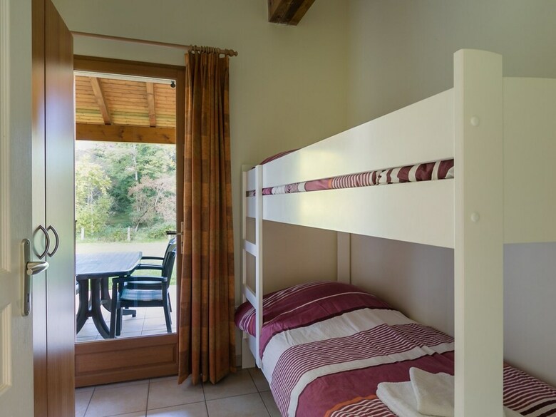Charming House With A Covered Terrace Near Gourdon