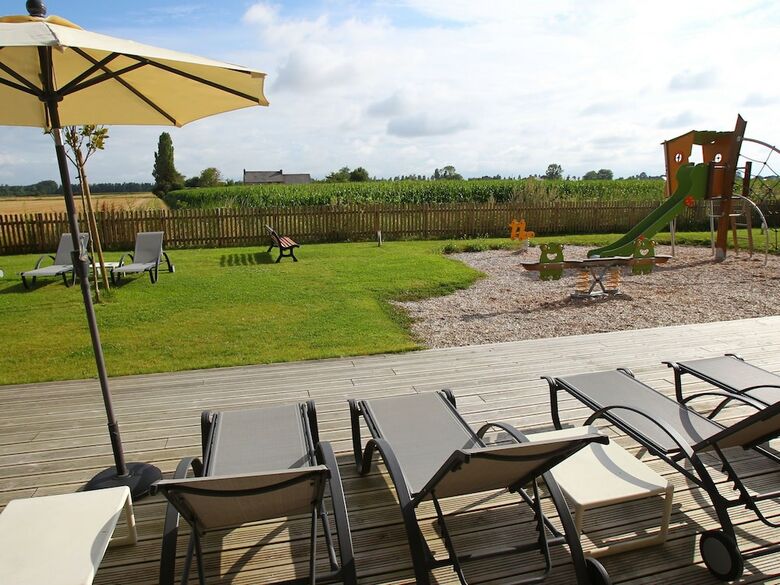 Air-conditioned Apartment Close To Mont Saint Michel