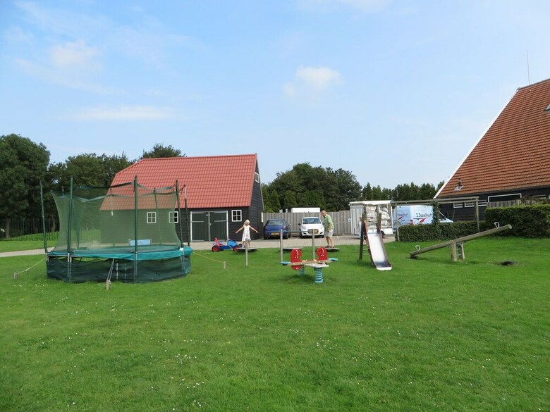 Detached House With Dishwasher, At Only 19 Km. From Hoorn