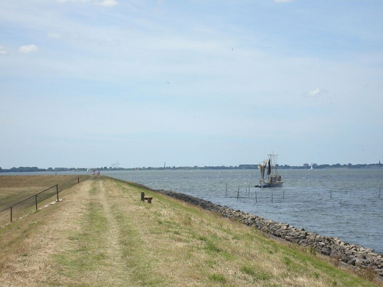 Detached House With Dishwasher, At Only 19 Km. From Hoorn