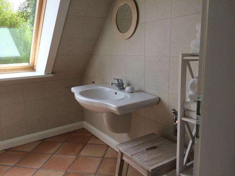 Beautiful Apartment In Saal With 6 Parking Spots