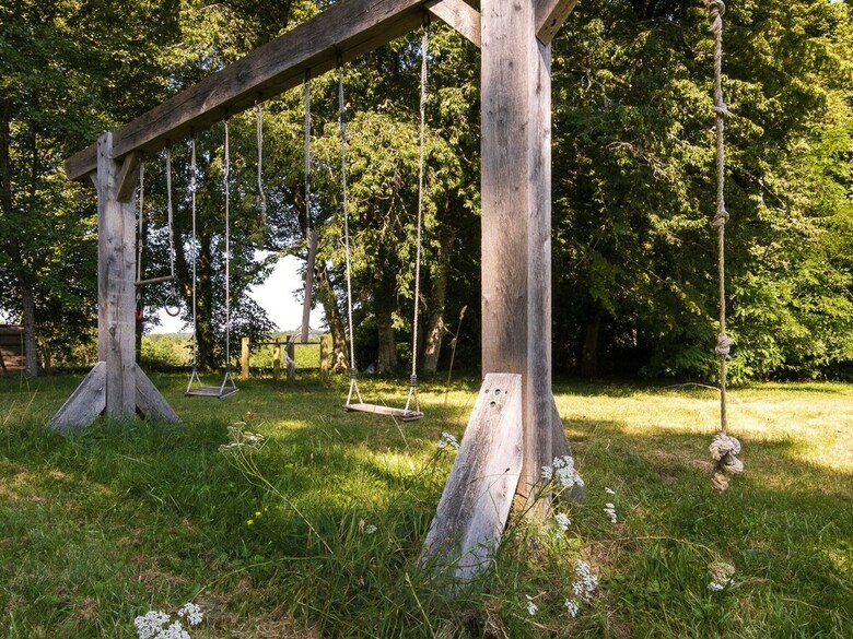 Very Spacious Cottage With A Separate Guest House On A Medieval Domain