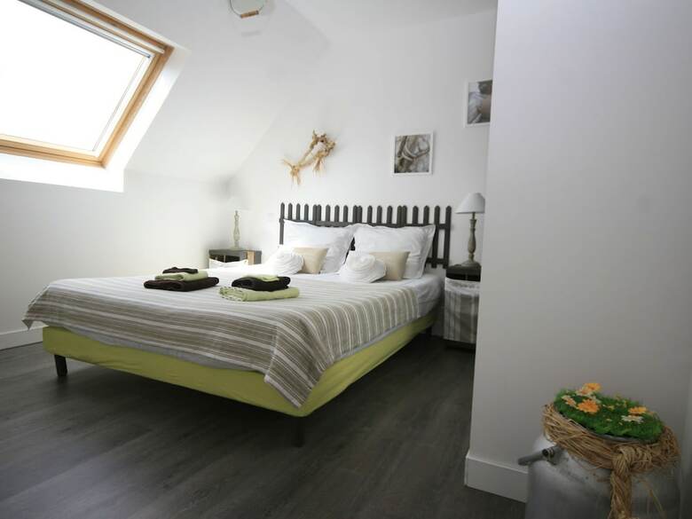 Modern Villa In Ploun�our-trez With Large Garden
