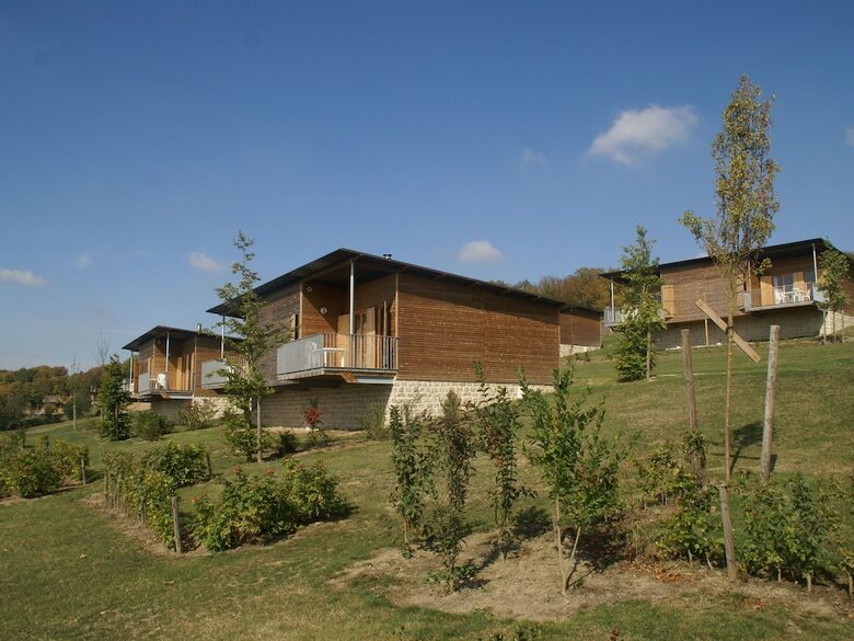 Nice Apartment With Two Bathrooms In The Beautiful Valjoly