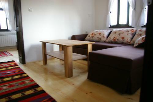 Hostal Mutafova Guest House
