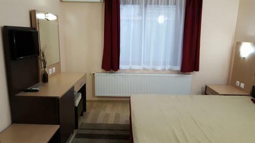 Hostal Ego Guest House