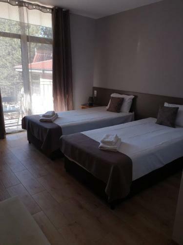 Jack Family Hotel