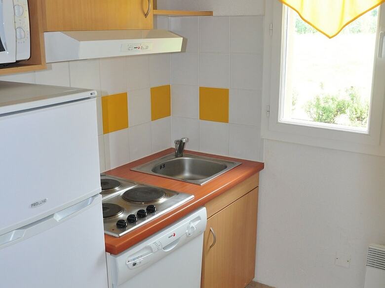 Furnished Apartment In Prayssac With Terrace