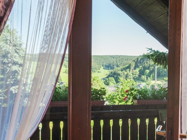 Attractive Holiday Home In Piesau With Sauna
