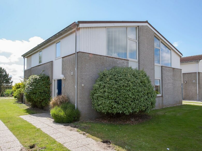 Tidy Holiday Home With Microwave, Beach At Walking Distance