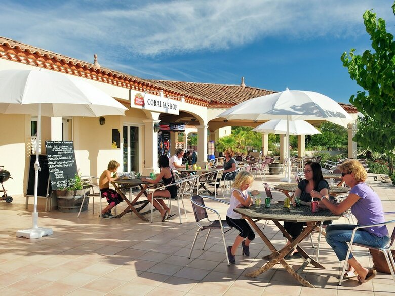 Summer Villa With Terrace Or Loggia, Located In Languedoc