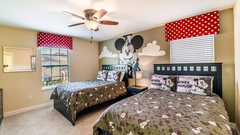 8974 Bismarck Palm Road
