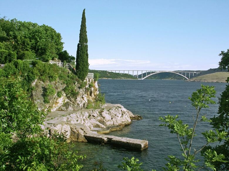 Cosy Apartment With Private Beach In Kraljevica