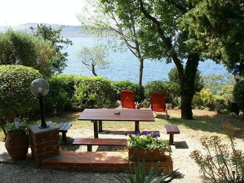 Cosy Apartment With Private Beach In Kraljevica