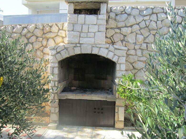 Nice Apartment With Great Terrace And Sea View,bbq For Use