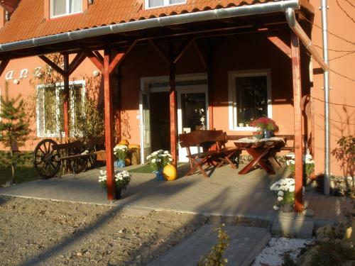 Hotel Pensiunea Trasura - Hinto Panzio