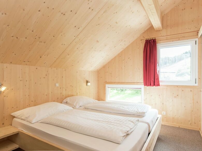 Beautiful Chalet In Sankt Georgen On Ski Slopes