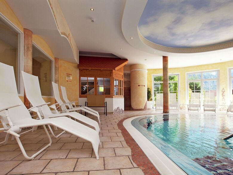Apartment In Kleinarl With Wellness Centre & Indoor Pool