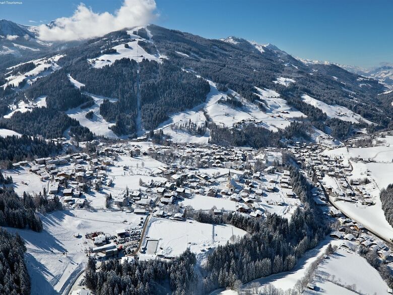 Spacious Apartment In Kleinarl Near Ski Lift