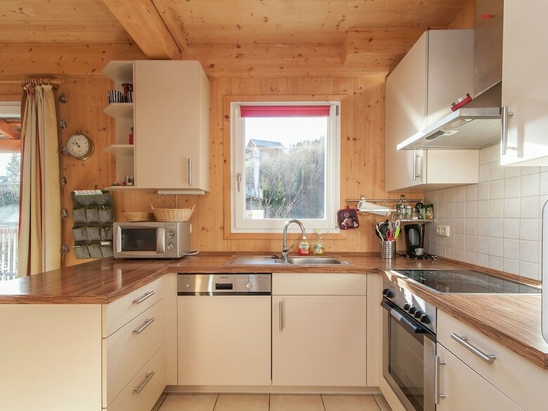 Cosy Chalet In Stadl An Der Mur With Valley Views