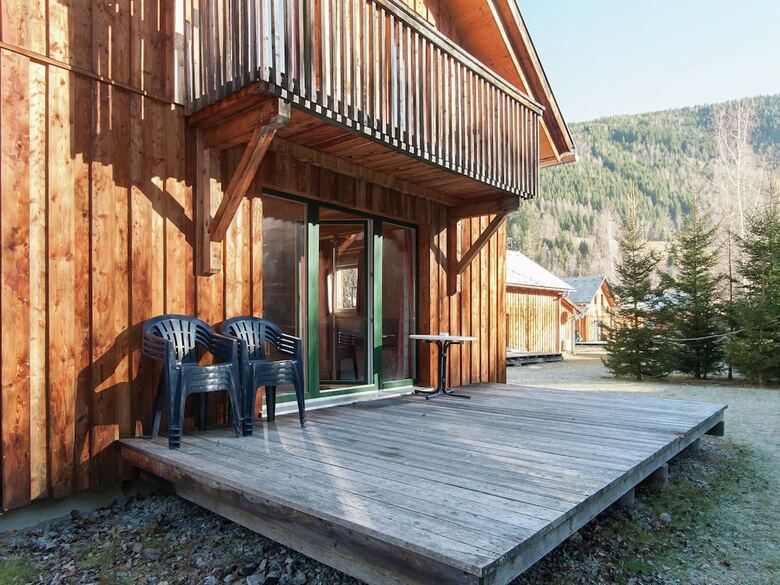 Cosy Chalet In Stadl An Der Mur With Valley Views