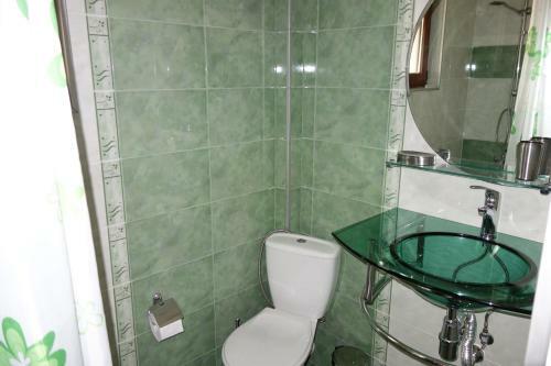 Hostal Borani Guest House