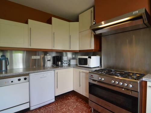 Lodge Holiday Home Aux Quatre Saisons Ferrieres