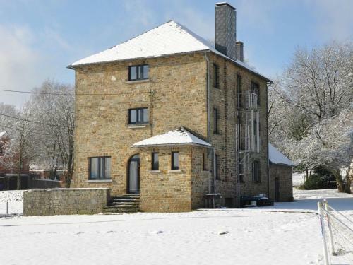 Lodge Holiday Home Aux Quatre Saisons Ferrieres
