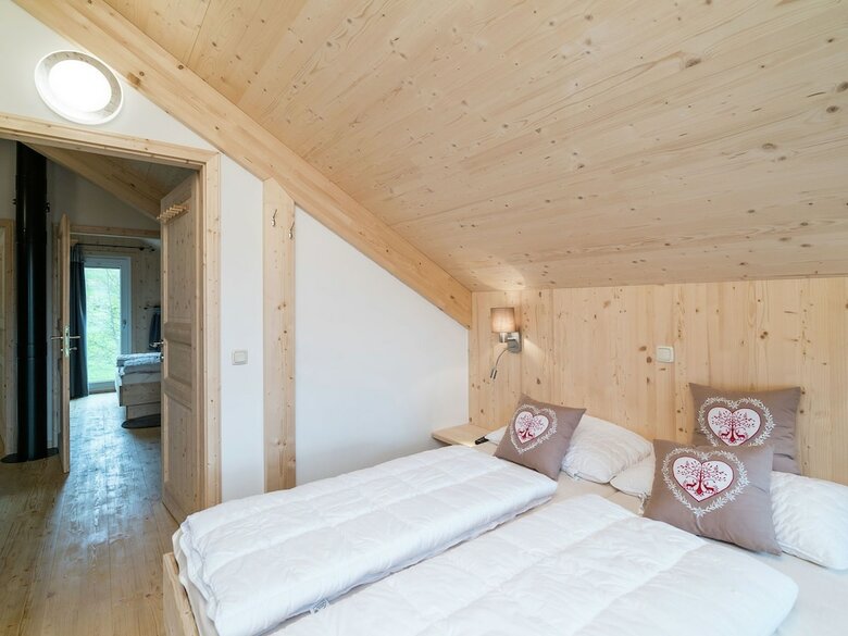 Luxurious Chalet In Sankt Georgen Ob Murau With Jacuzzi