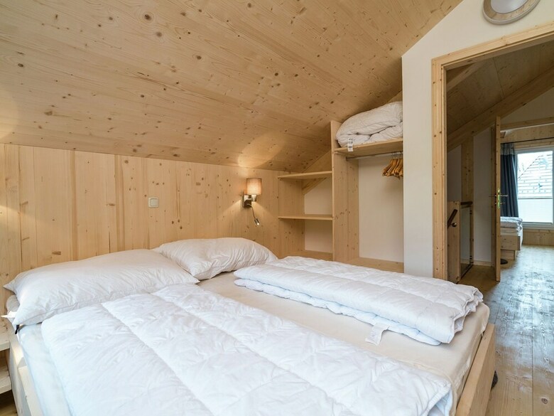 Luxurious Chalet In Sankt Georgen Ob Murau With Jacuzzi