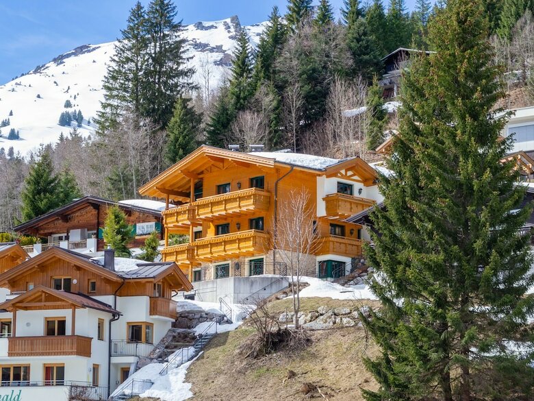Luxurious Apartment In Saalbach-hinterglemm With Sauna