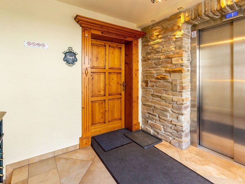 Luxurious Apartment In Saalbach-hinterglemm With Sauna