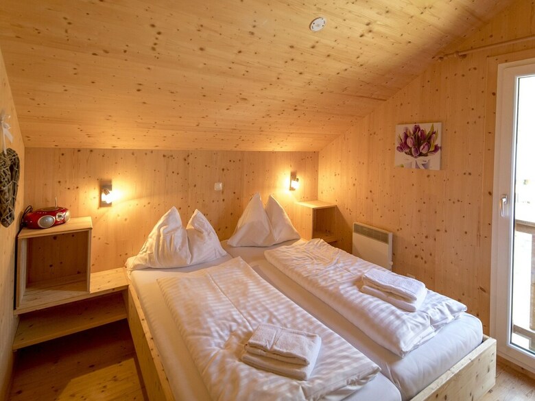Modern Chalet In Sankt Georgen Ob Murau With Jacuzzi
