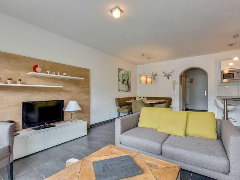 Luxurious Apartment Near Ski Area Maria Alm