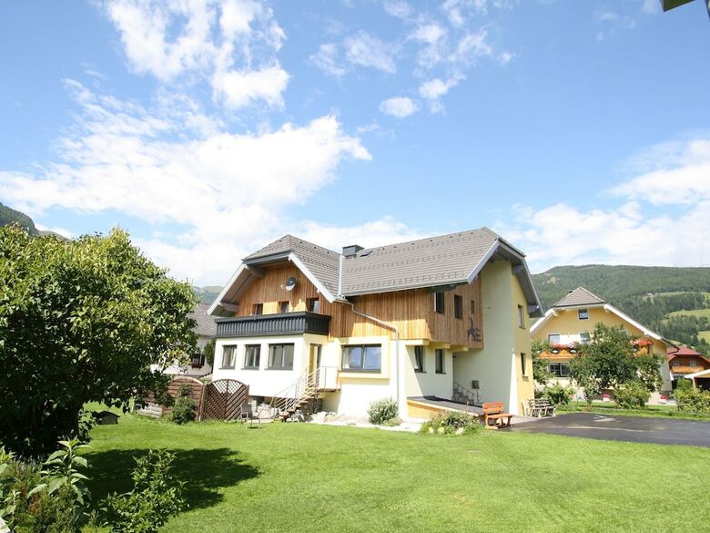 Magnificent Holiday Home In Mauterndorf With Sauna