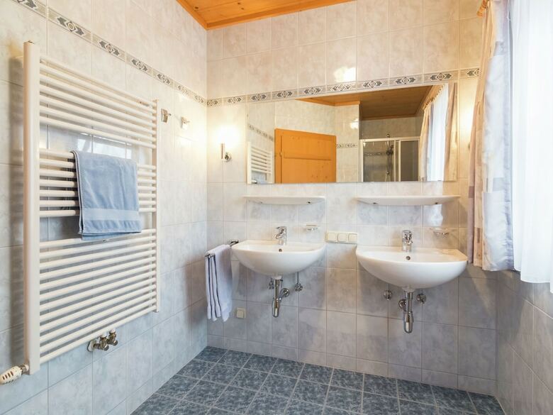 Cozy Chalet With Sauna In Gro�arl