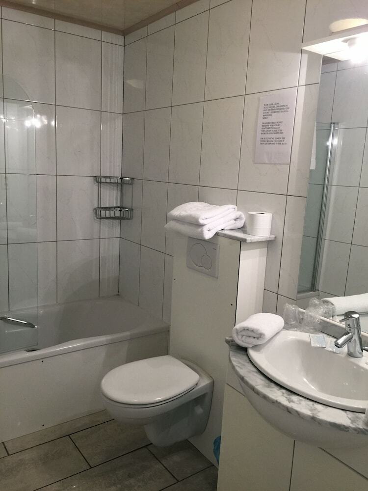 Hotel H�tel Le Midi