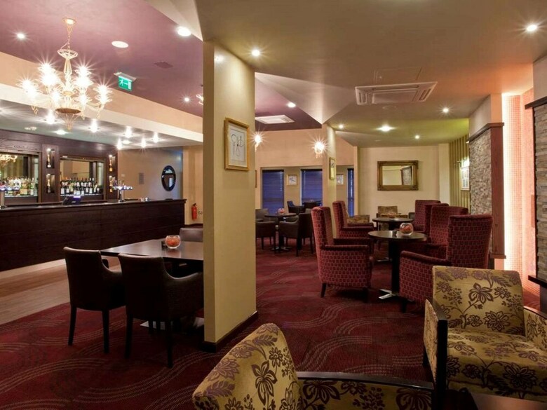 Gloucester Robinswood Hotel, Bw Signature Collection
