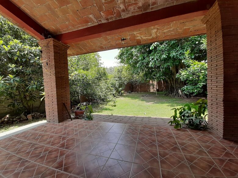 Hermosa Y Confortable Casa Amplia