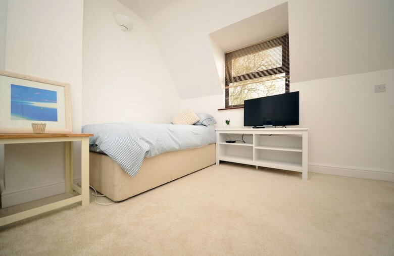 Pool Table, Games Room, Dog Friendly, Luxury Home For Larger Groups