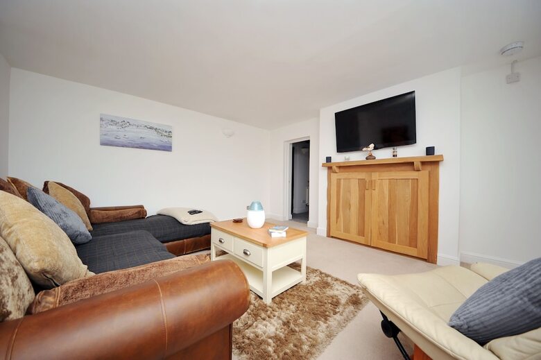 Pool Table, Games Room, Dog Friendly, Luxury Home For Larger Groups