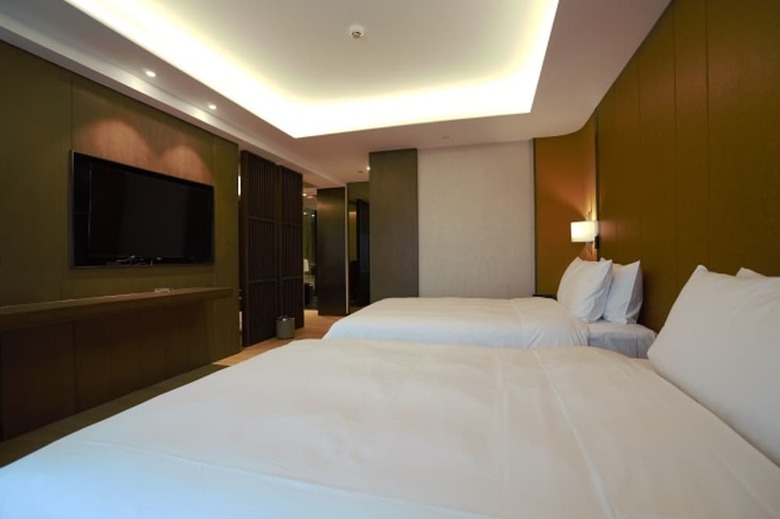 Chongqing Kuanrong Luxry Suit Hotel