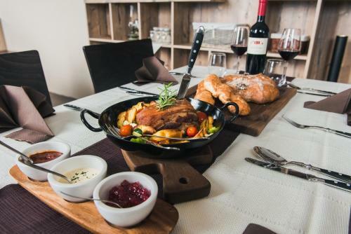 Hostal Guesthouse Pr`kral