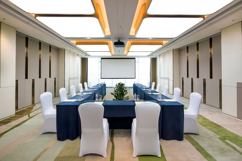 Hotel Holiday Inn Zhengzhou Riverside