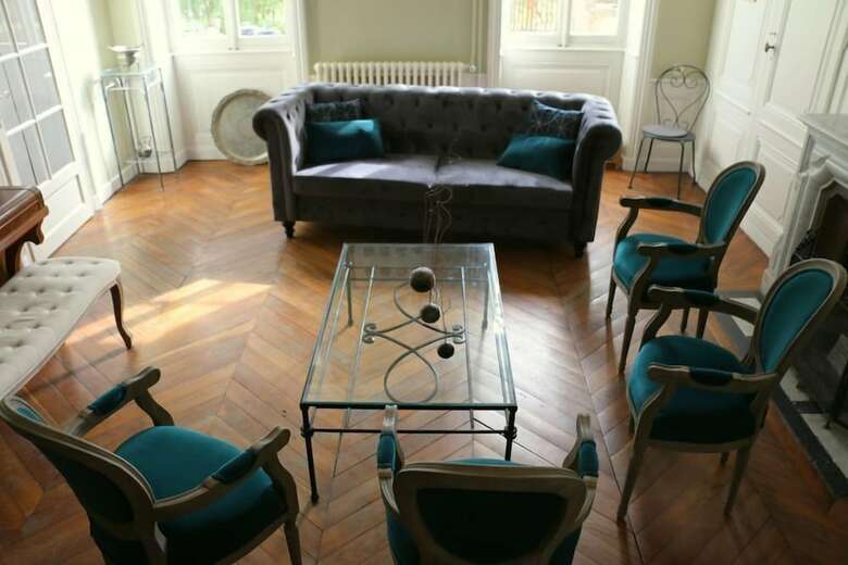 Hotel L' �chapp�e