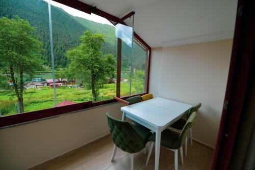 Ayg�n Suites Hotel&bungalow Uzung�l