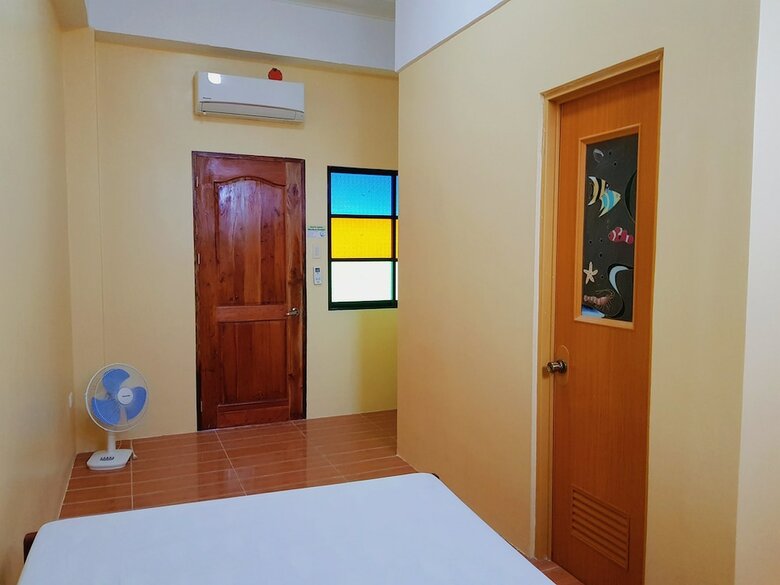 Hostal Pamujo Hostel