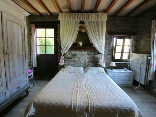 Lodge Holiday Home La Bergerie Baillamont